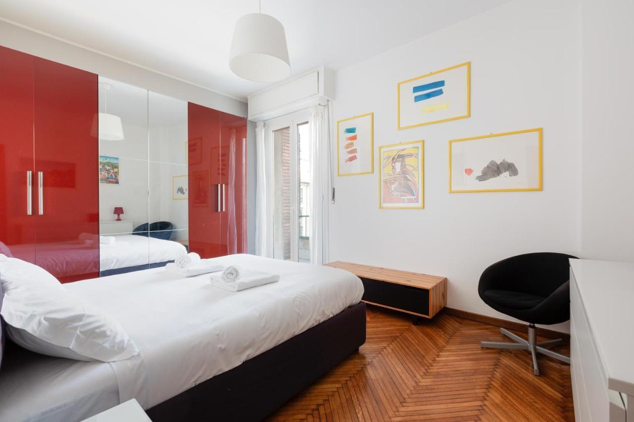 Apartment With Balcony - 50 M Far From M1 Pasteur Milan Exterior photo