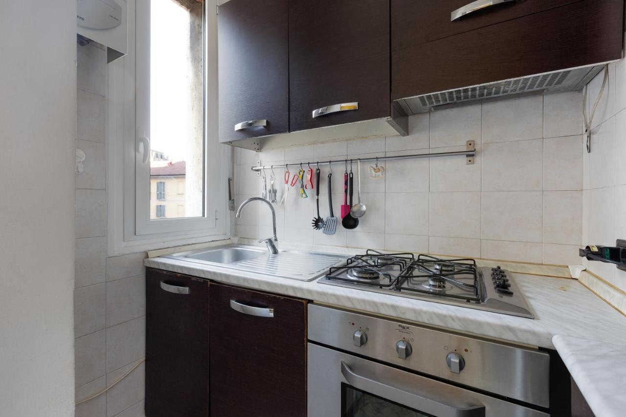 Apartment With Balcony - 50 M Far From M1 Pasteur Milan Exterior photo
